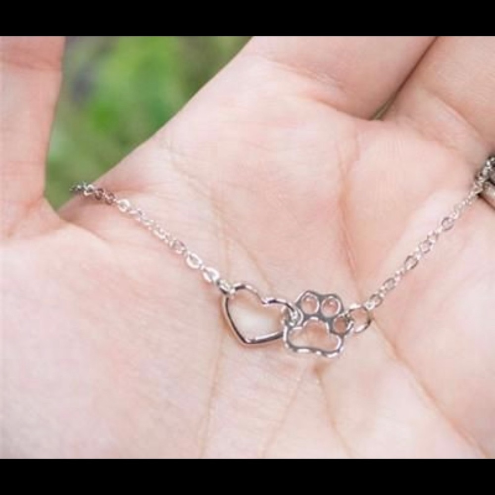 Heart paw necklace